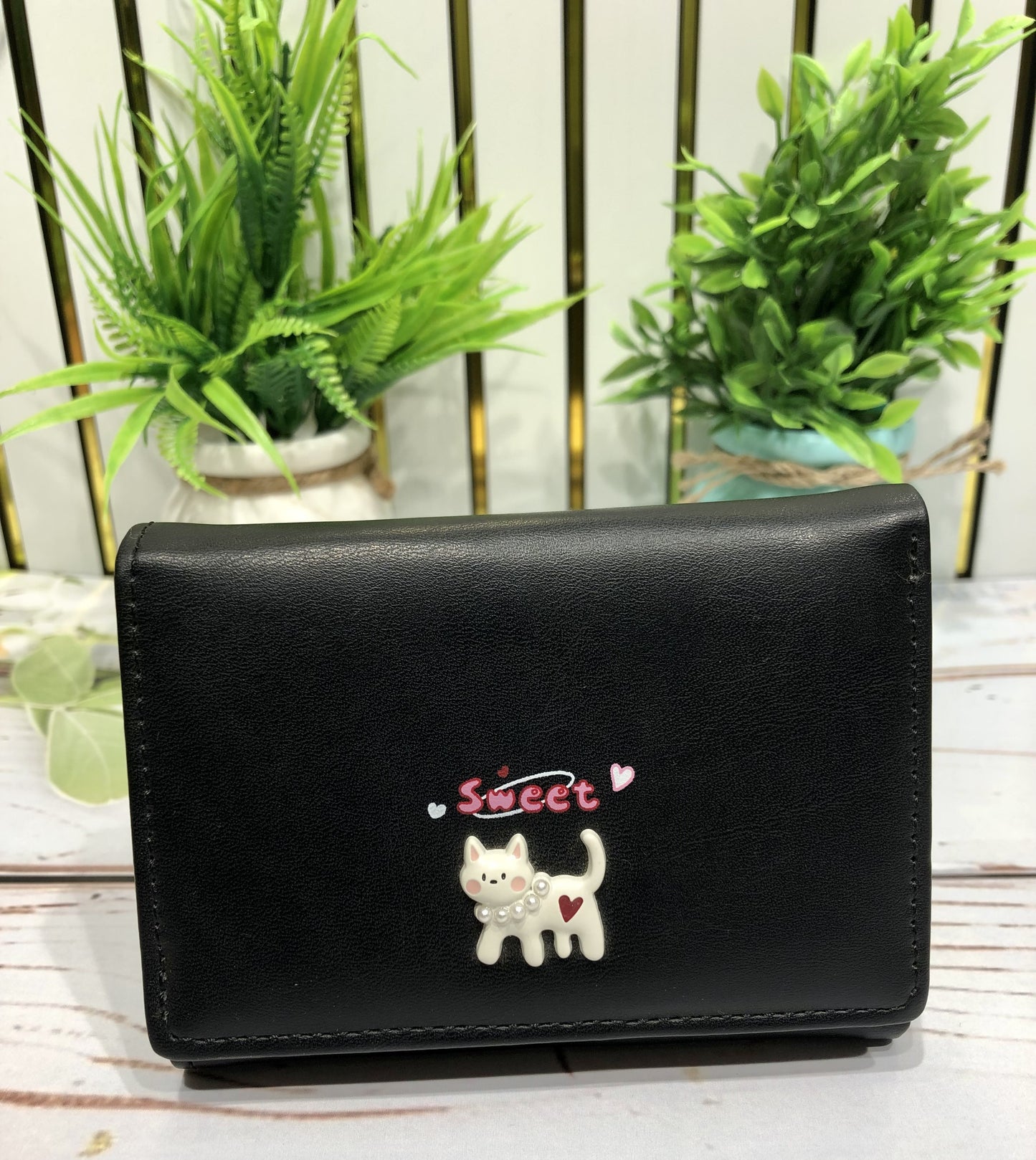 Home Pearl Sweet Black Women’s Wallet with Cat Design – Cute Compact