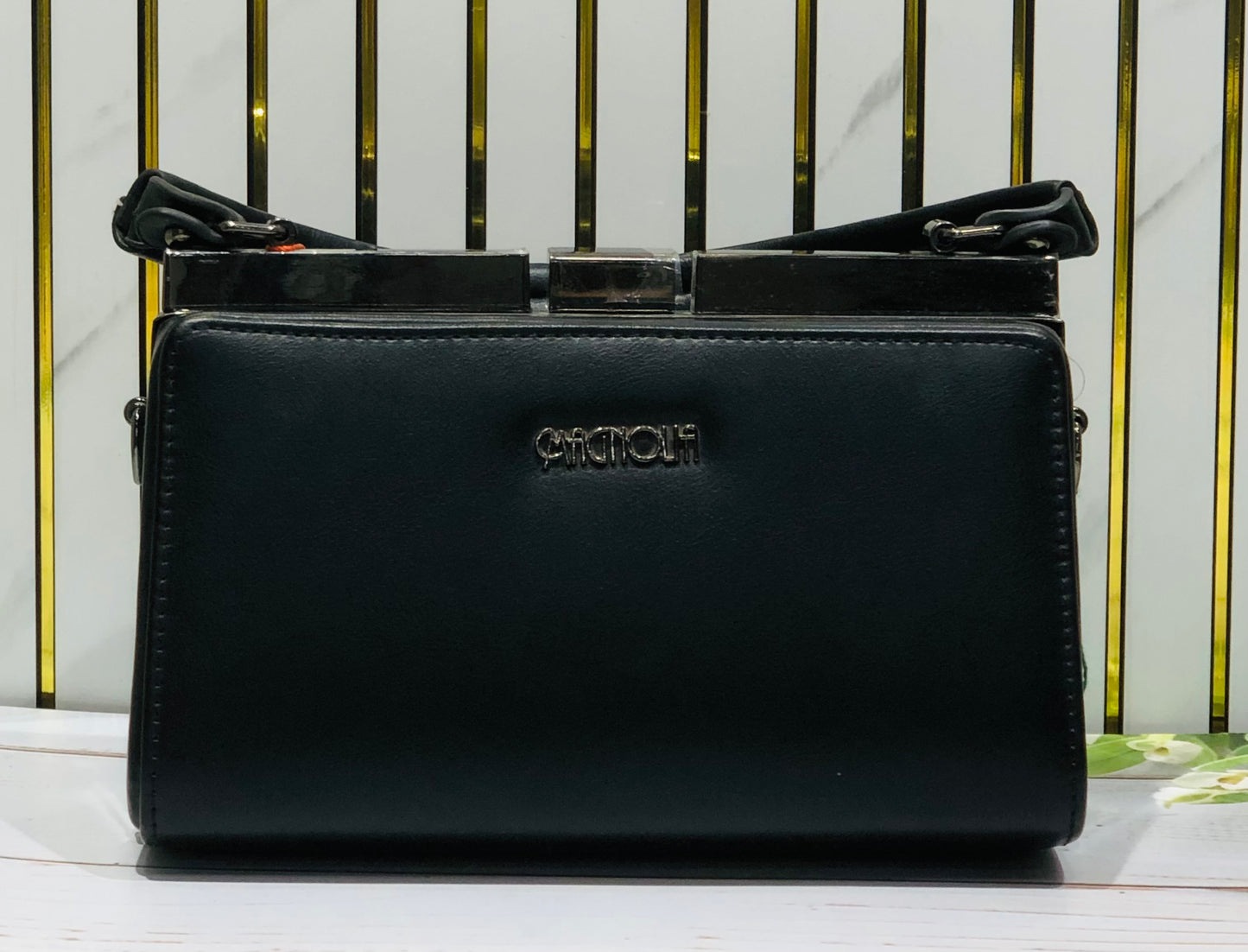 Home Pearl Elegant Pu Leather Shoulder and hand Purse – Minimalist Chic