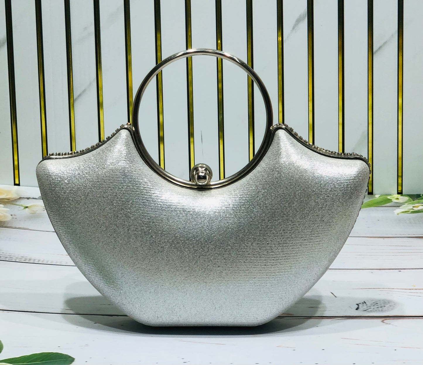 Home Pearl Sparkling Bridal Clutch – Glam Elegance in Every Detail