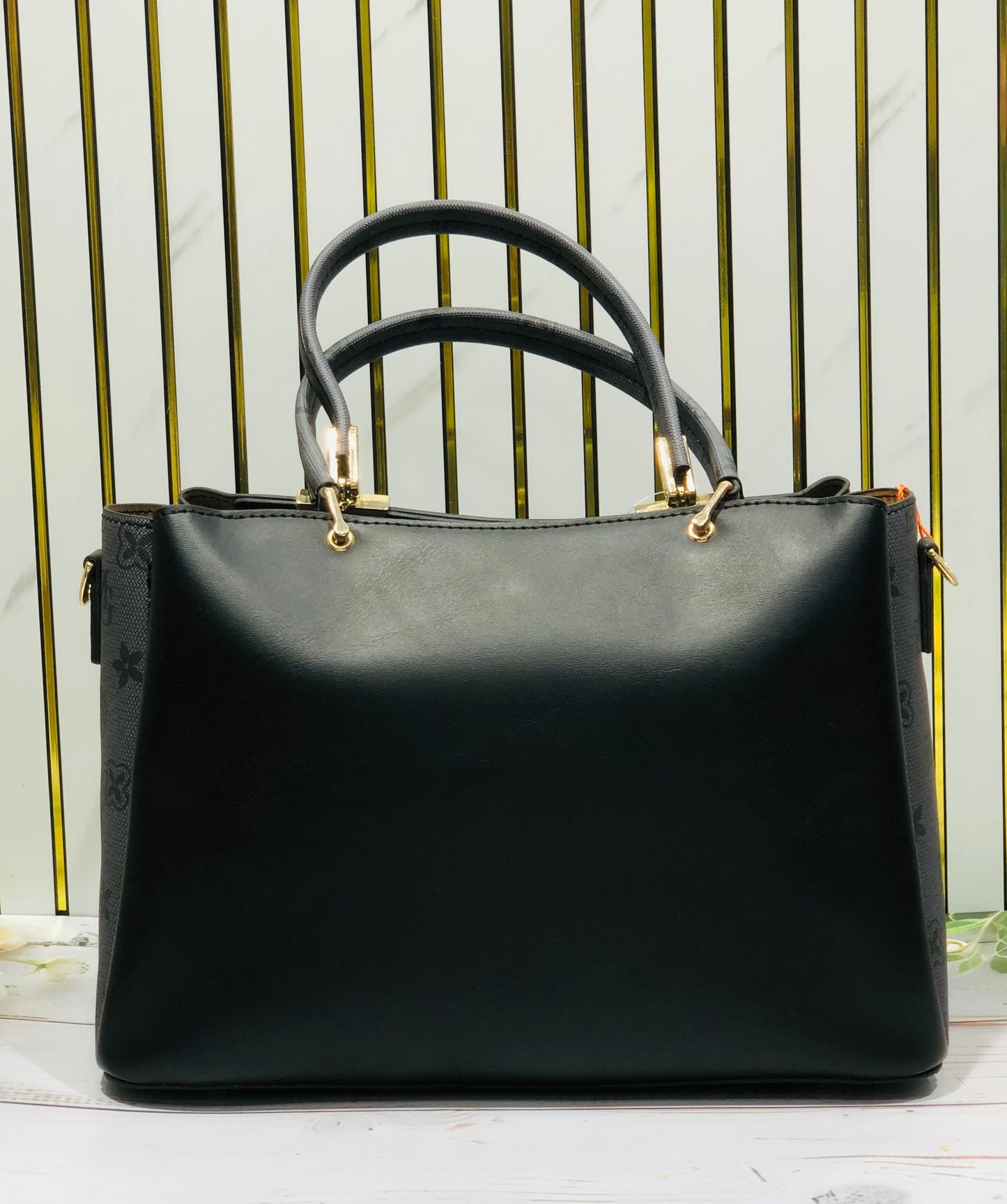 Home Pearl Elegant Medium Handbag with Gold Charm