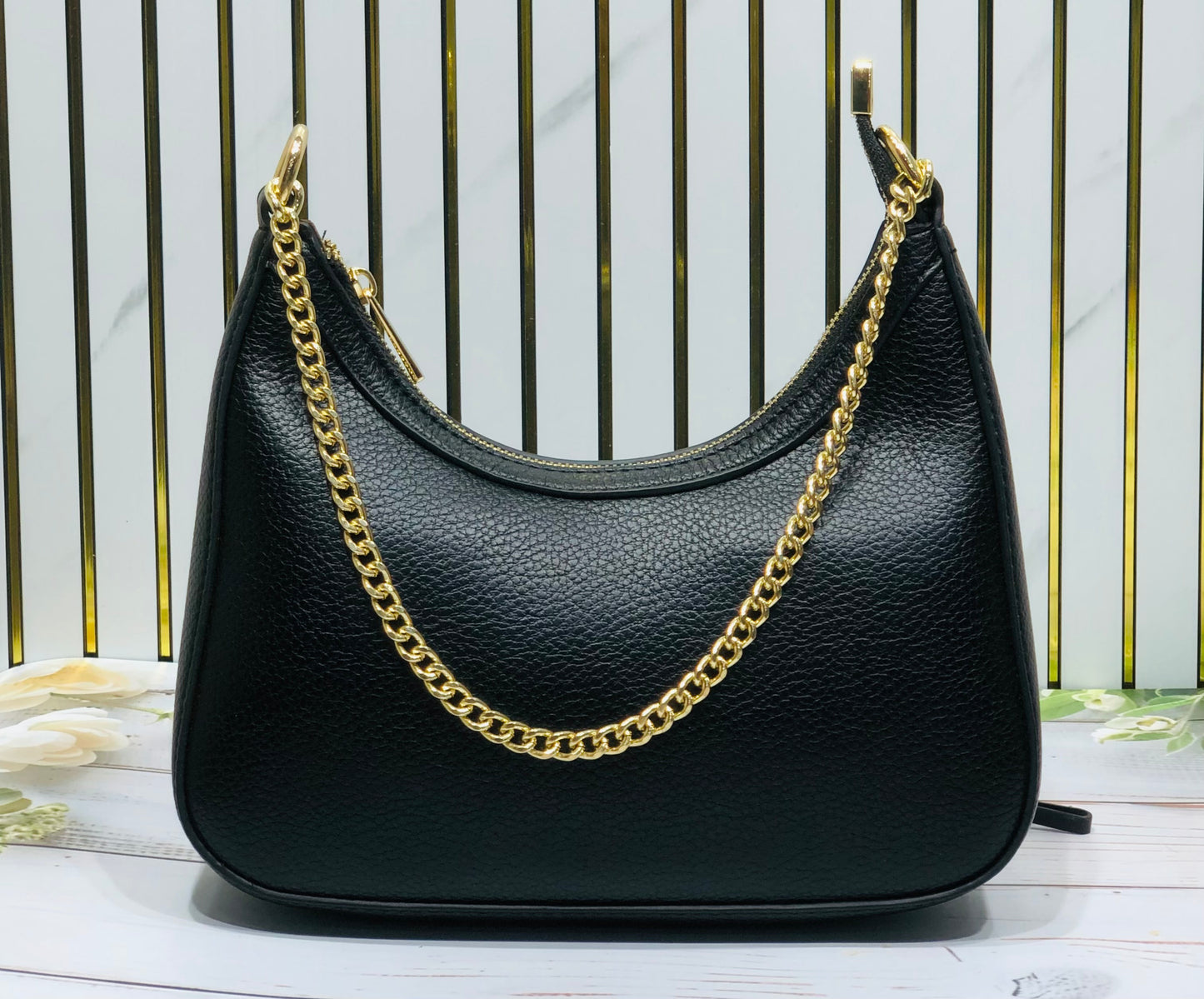 Home Pearl Minimalist PU Leather Sling Bag – Chic & Sleek