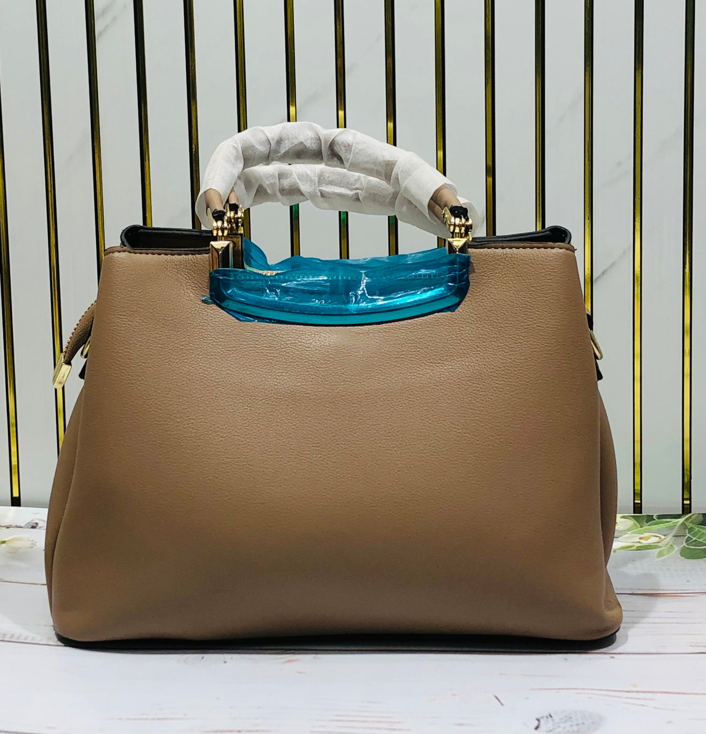 Home Pearl Elegant Medium Handbag – Everyday Style