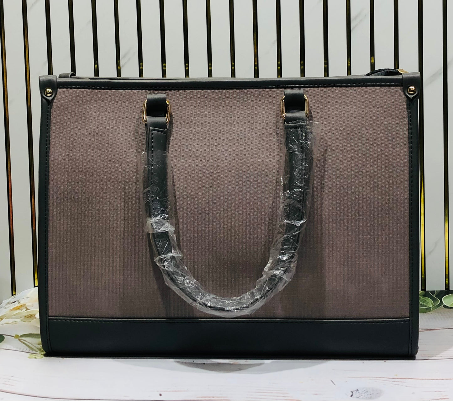 Home Pearl Tote Bag – Everyday Elegance Meets Functionality