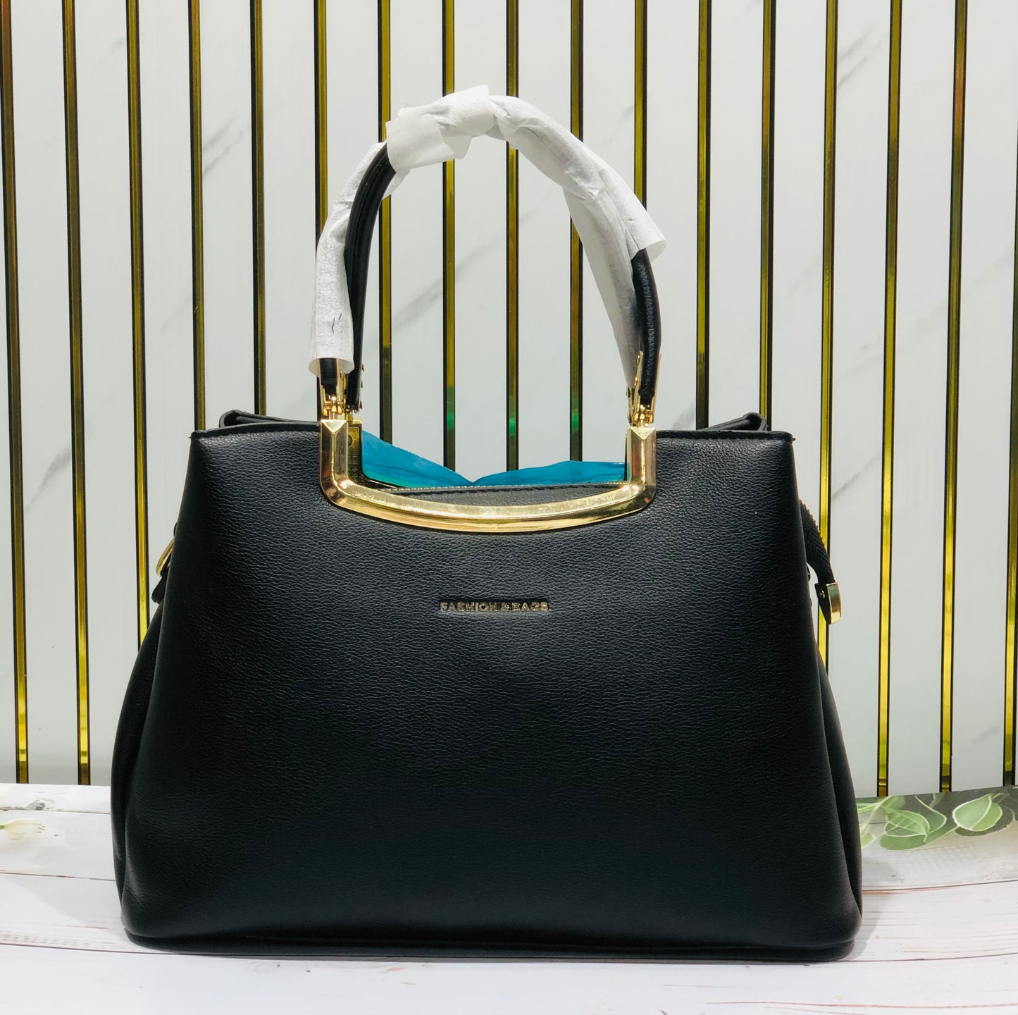 Home Pearl Elegant Medium Handbag – Everyday Style