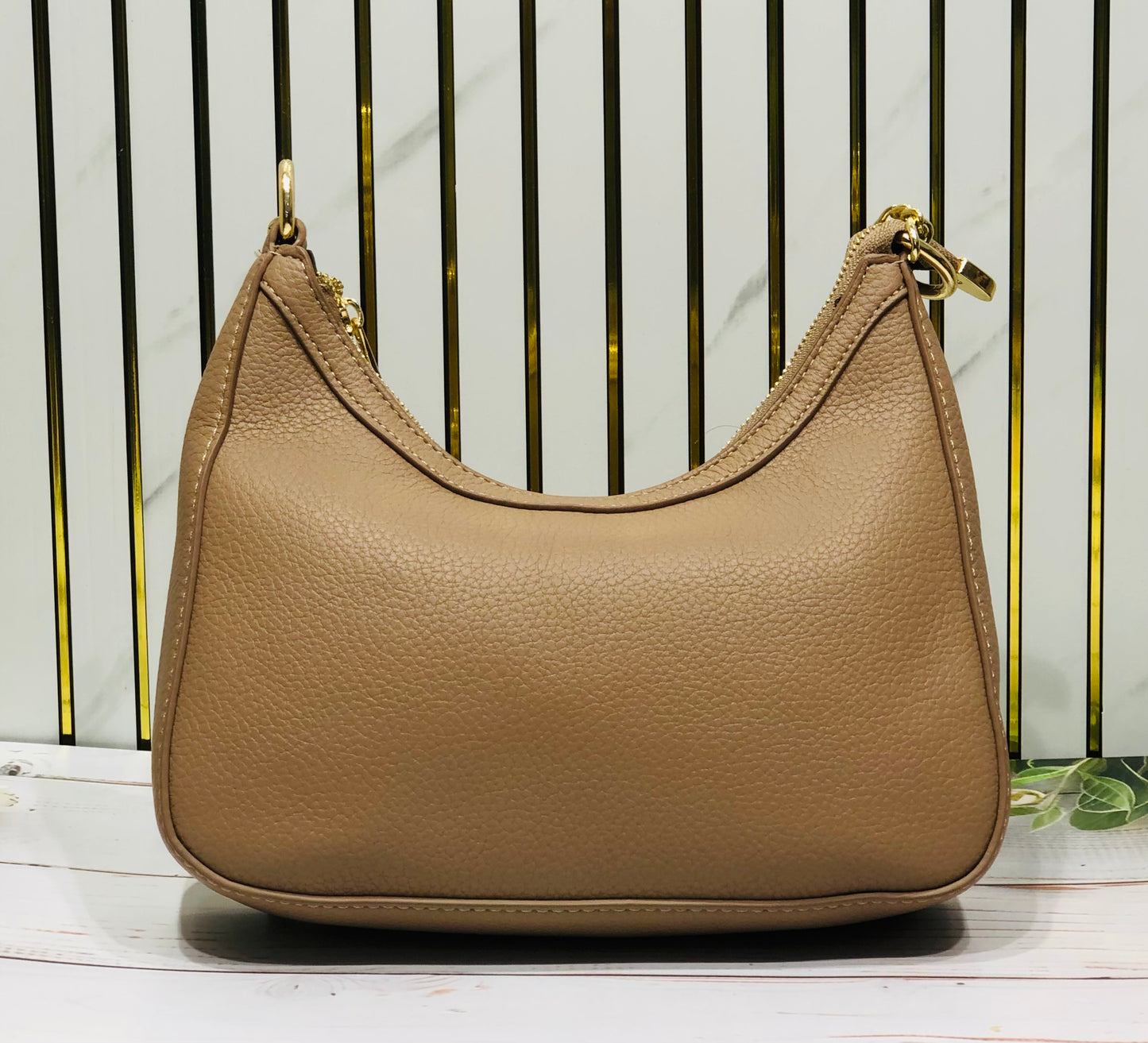 Home Pearl Minimalist PU Leather Sling Bag – Chic & Sleek