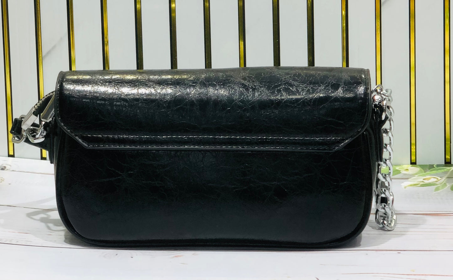 Home Pearl Glossy Sling Bag – Minimalist Chic with a Modern Twist