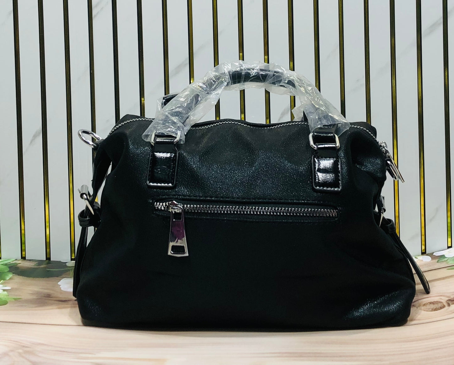 Home Pearl Medium Handbag – Glam Style