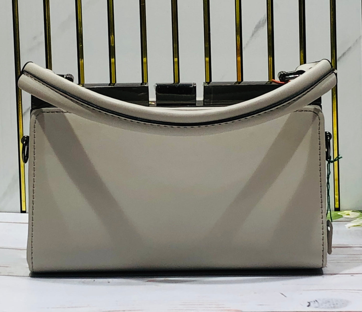 Home Pearl Elegant Pu Leather Shoulder and hand Purse – Minimalist Chic