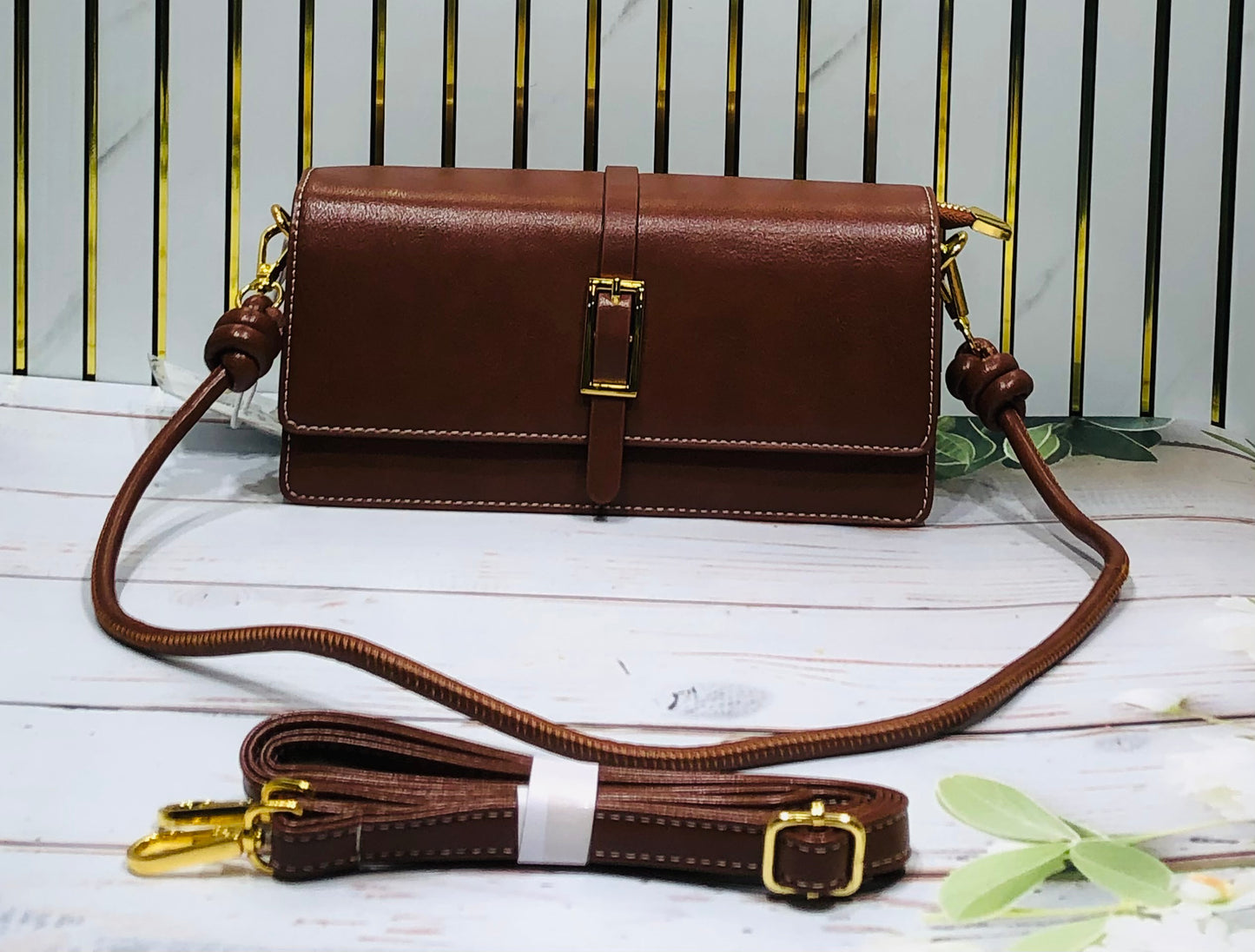 Home Pearl Elegant Sling Bag – Minimalist Style with Modern Charm