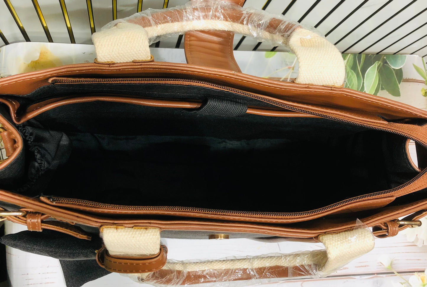 Home Pearl Classic Contrast Panel Tote Bag
