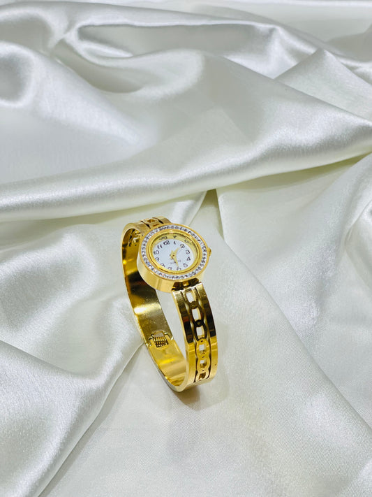 Home Pearl Elegant Gold Chain-Link Bracelet Watch for Women-Anti Tarnish Gold Finish