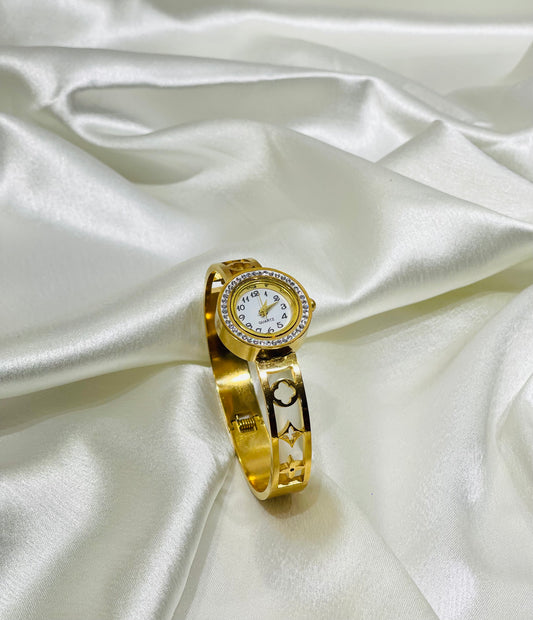 Home Pearl Minimal Gold Cutout Bracelet Watch for Women-Anti Tarnish Gold finish