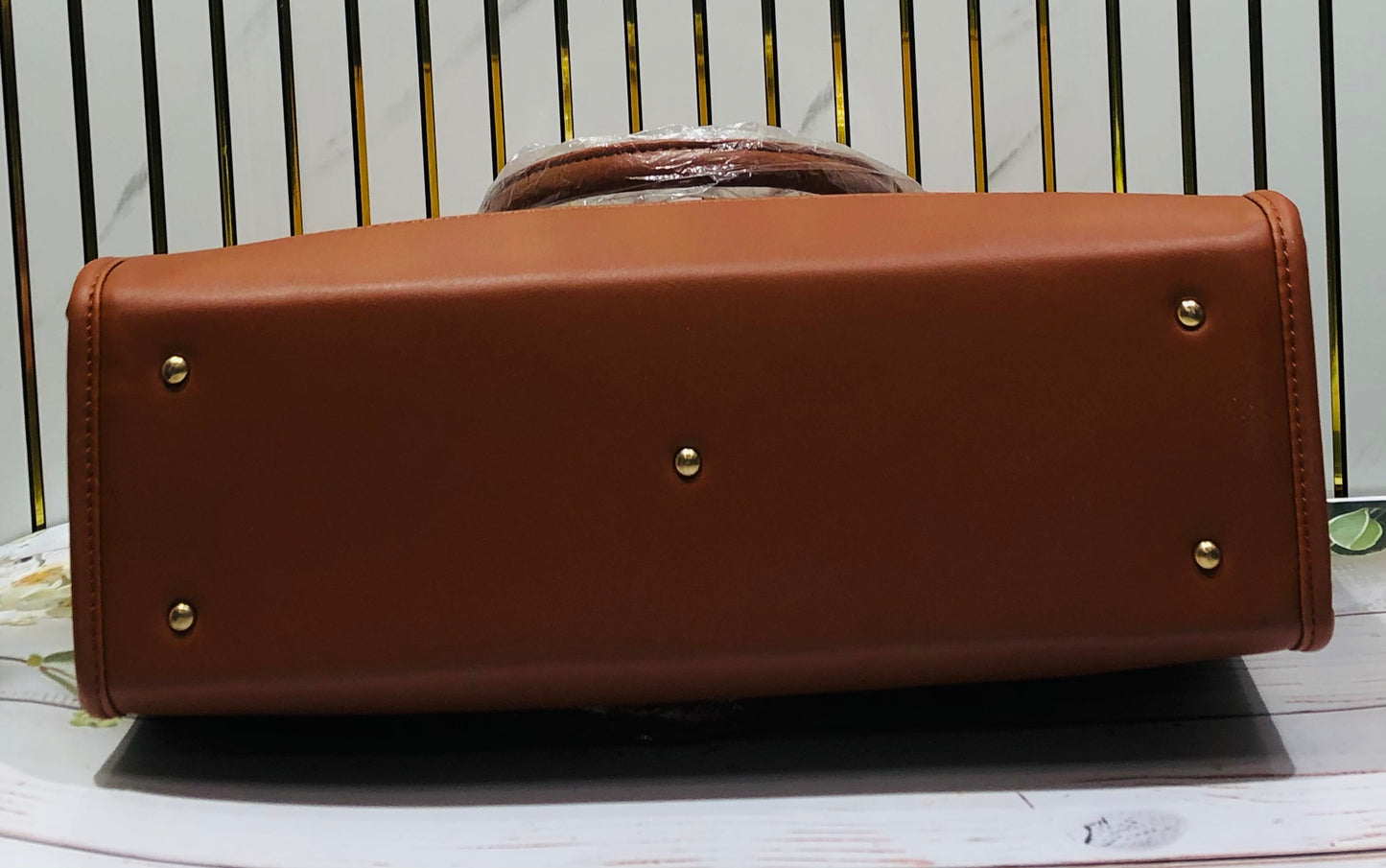 Home Pearl Tote Bag – Everyday Elegance Meets Functionality